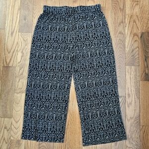 Made In USA Chico's Black & Beige Patterned Trousers Size M/L